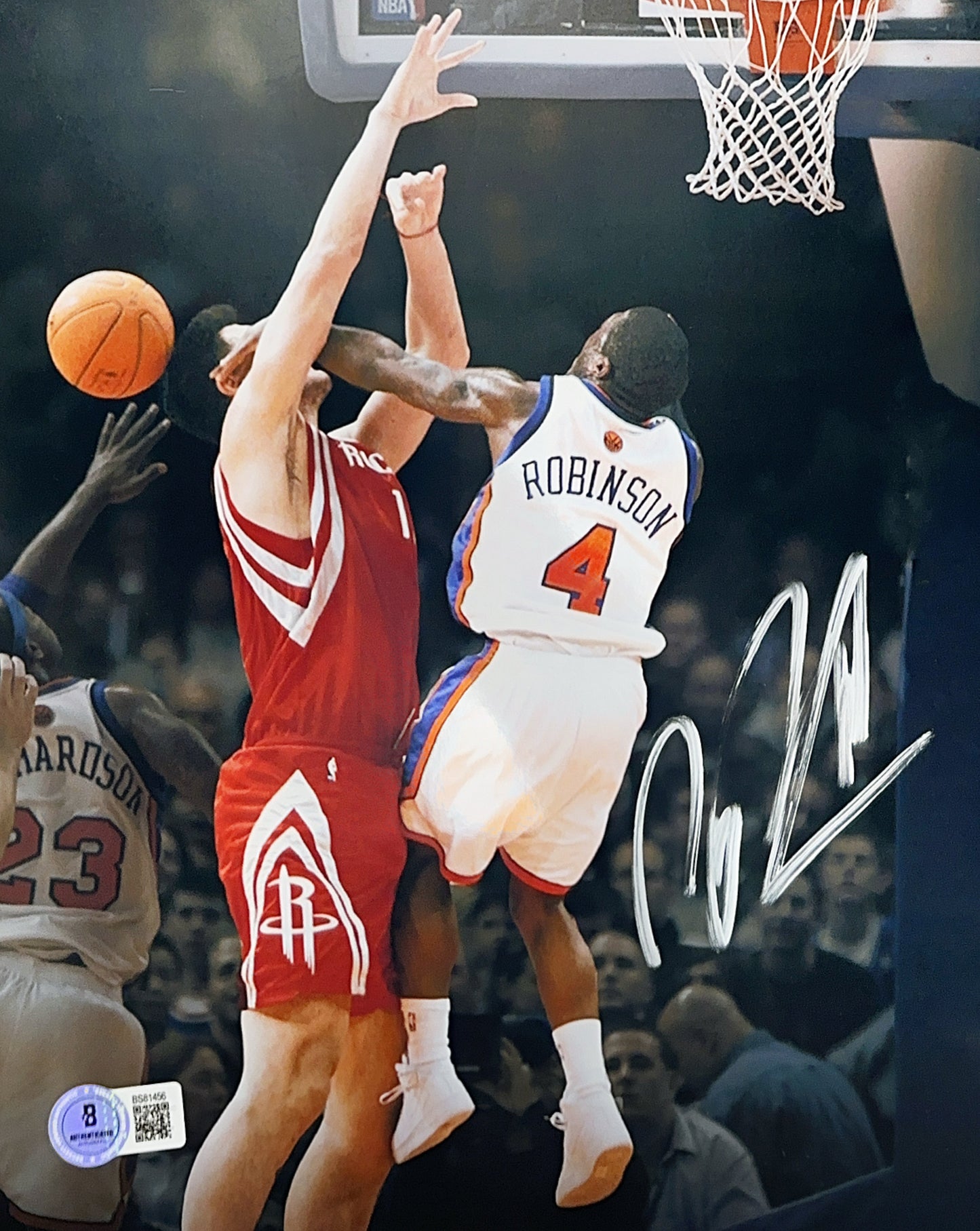 Nate Robinson Autographed New York Knicks Block On Yao Ming Silver Ink 8x10 Beckett