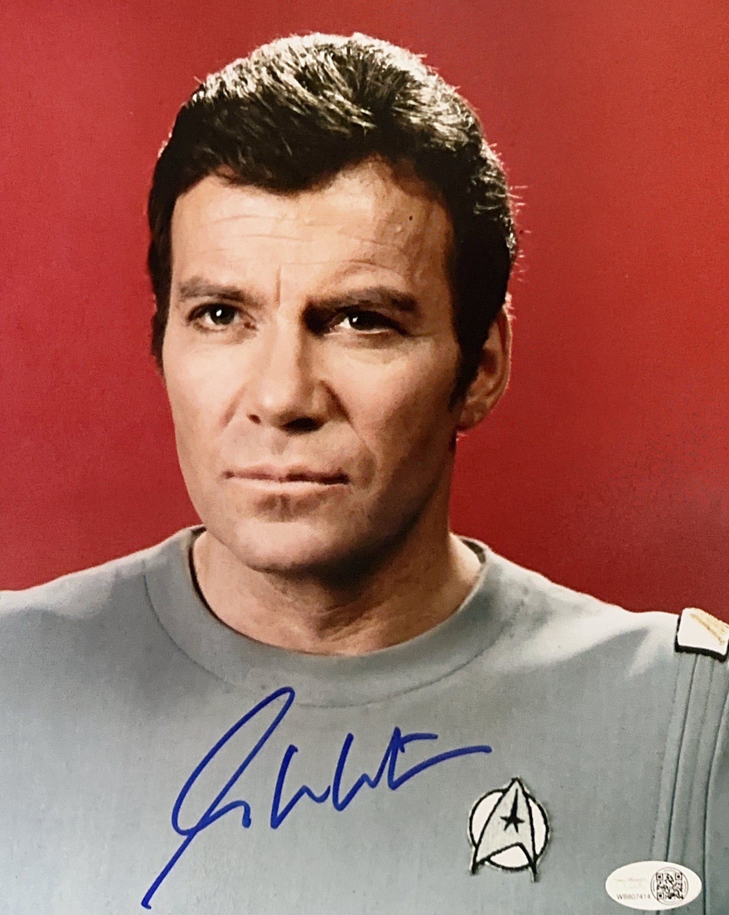 William Shatner Autographed Star Trek Red Background Headshot 8x10 Photo JSA