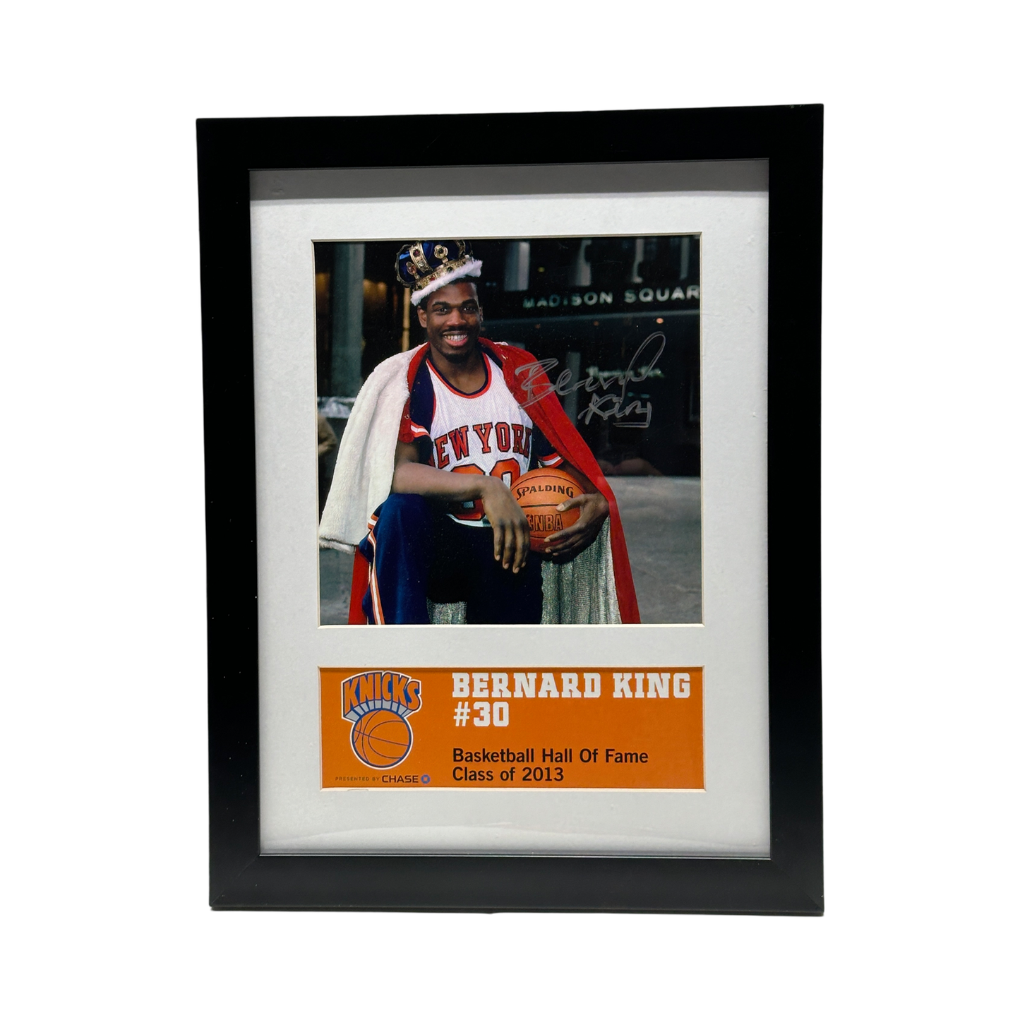 Bernard King Autographed New York Knicks Authenticated Photo - Framed