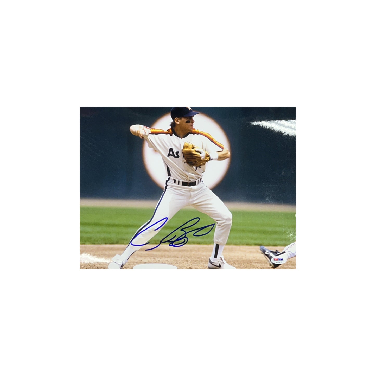 Craig Biggio Autographed Houston Astros Fieding 11x14 PSA