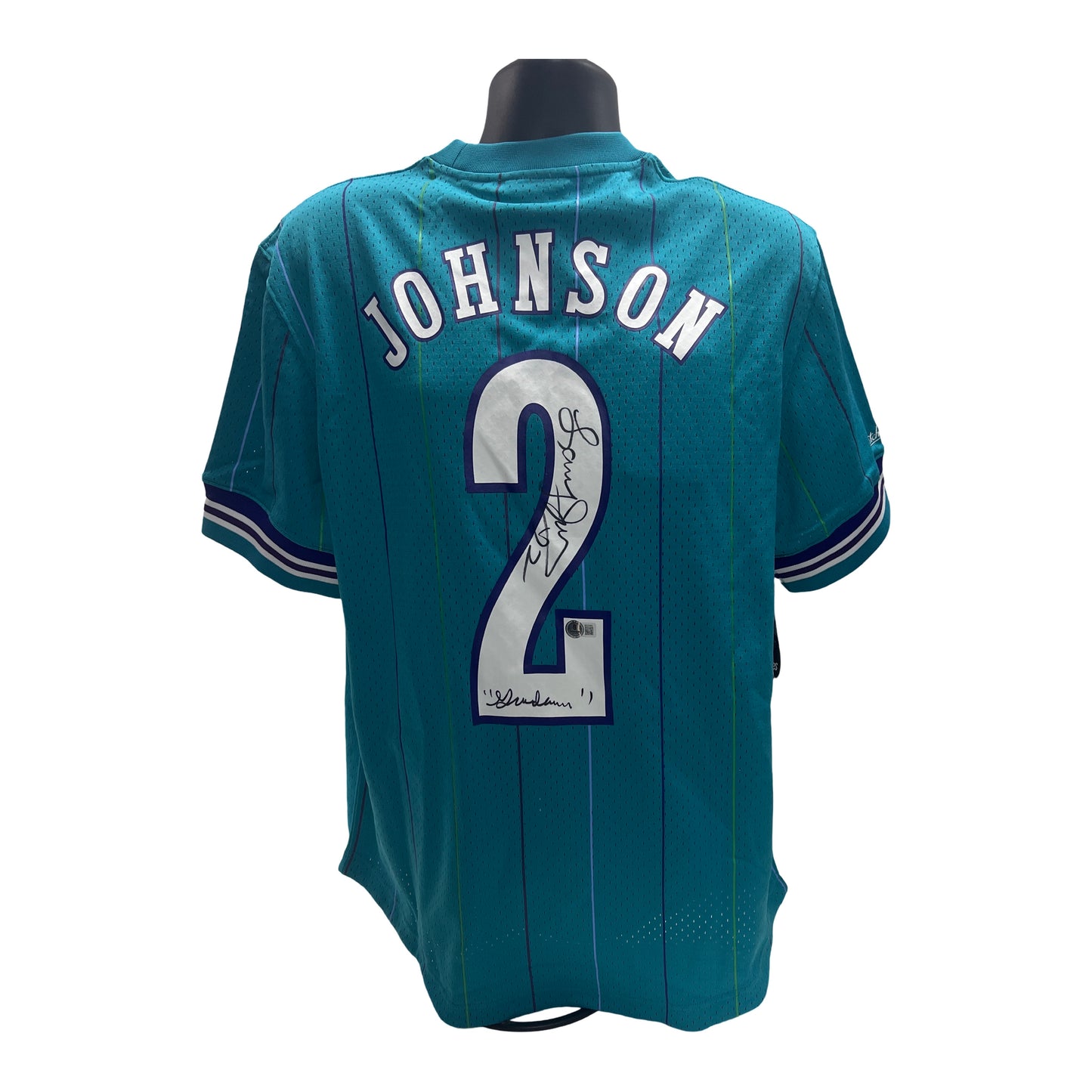 Larry Johnson Autographed Charlotte Hornets Teal Mitchell & Ness Sleeve Jersey “Grandmama” Inscription Beckett