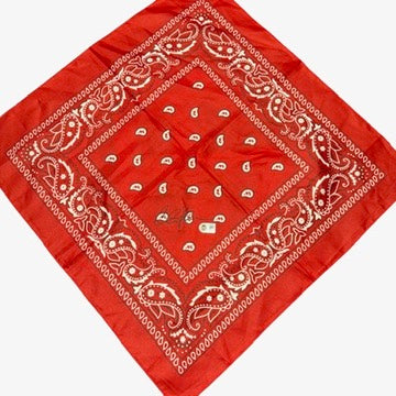 Charlie Sheen Autographed Platoon Movie Red Bandana Beckett BAS