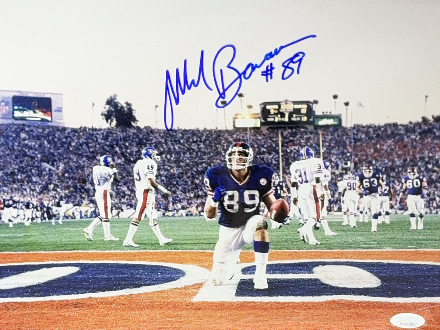 Mark Bavaro Autographed New York Giants End Zone Kneel 11x14 JSA