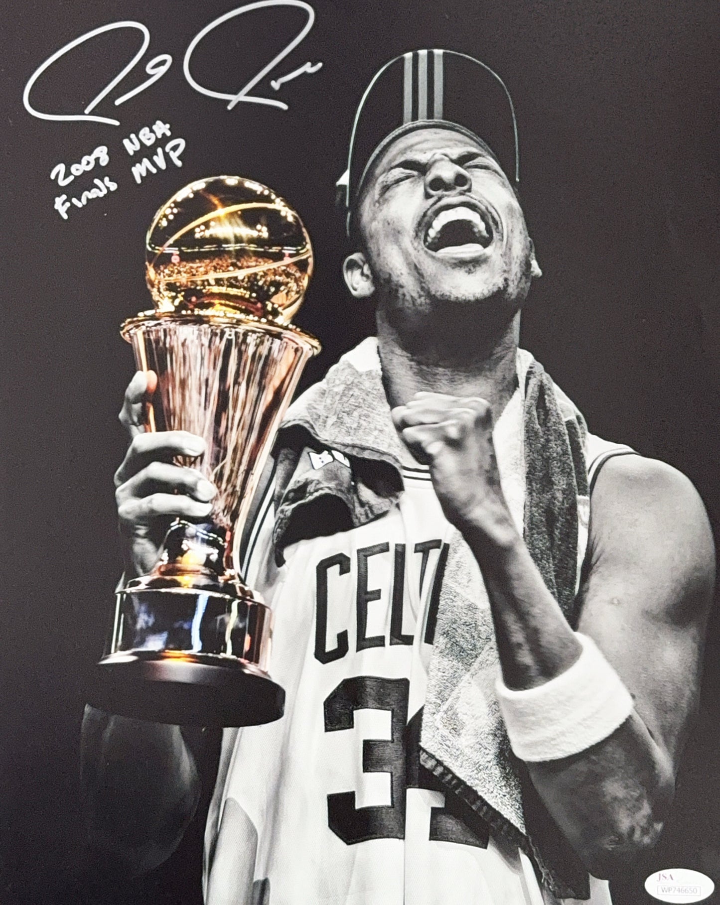 Paul Pierce Autographed Boston Celtics Black & White "2008 NBA Finals MVP" 11x14 JSA