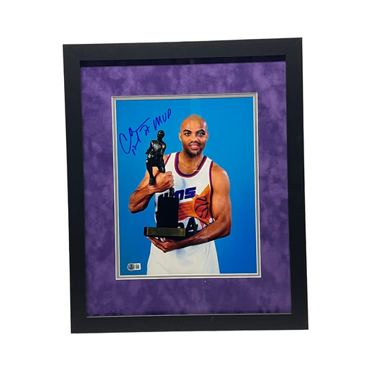 Charles Barkley Autographed Phoenix Suns Holding Trophy 11x14 Beckett - Framed