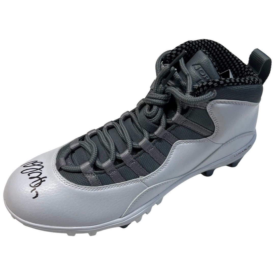 Davante Adams Autographed Los Vegas Raiders White Jordan Cleat JSA