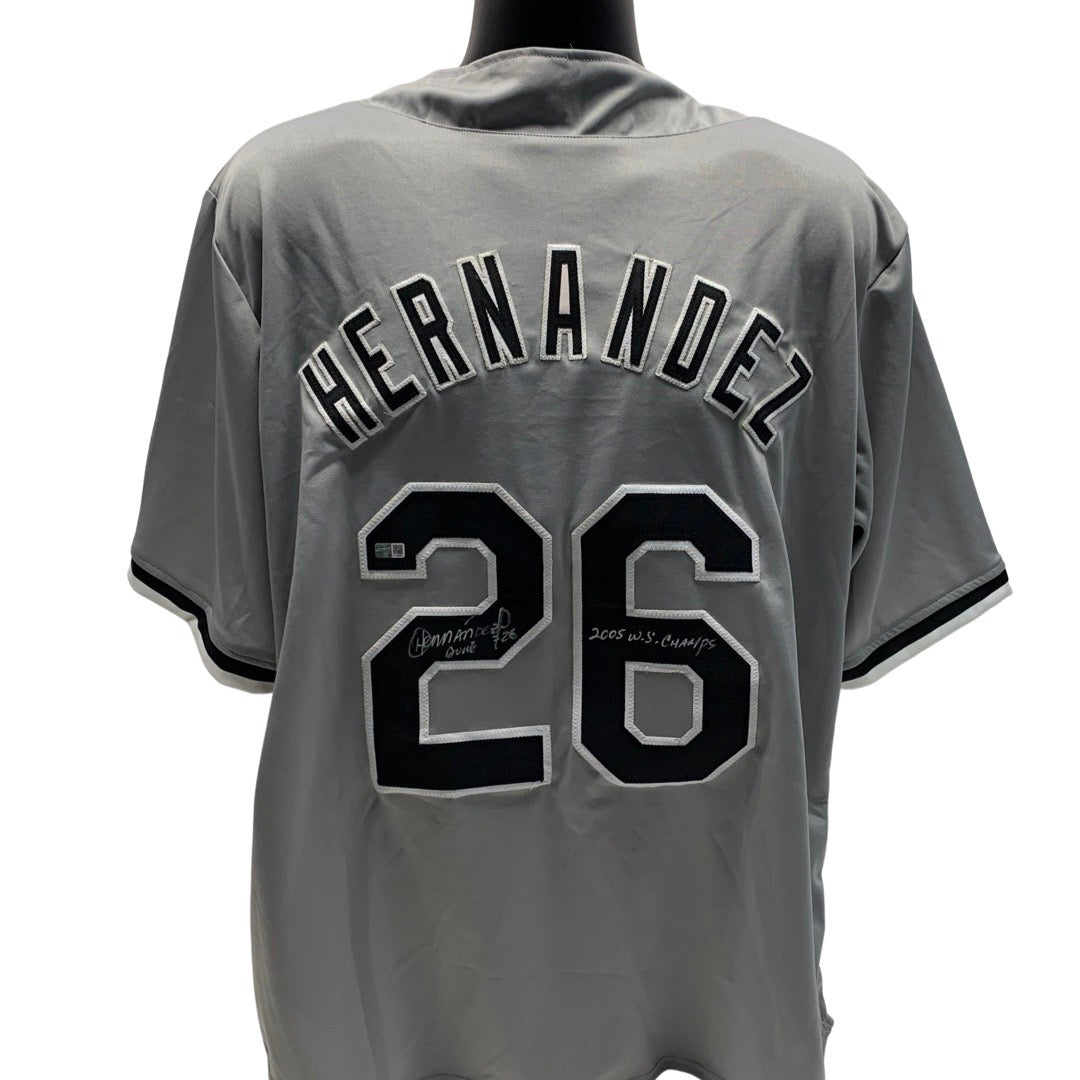 Orlando El Duque Hernandez Autographed Chicago White Sox Grey Jersey 05 WSC Inscription Steiner CX