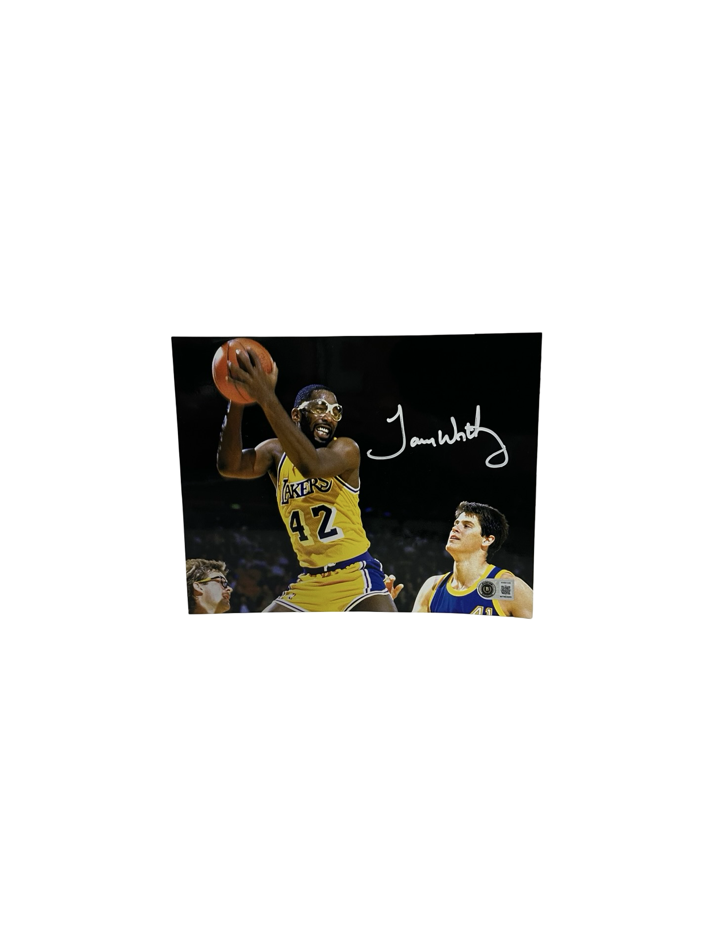 James Worthy 8X10 Lakers Horizontal Beckett BAS