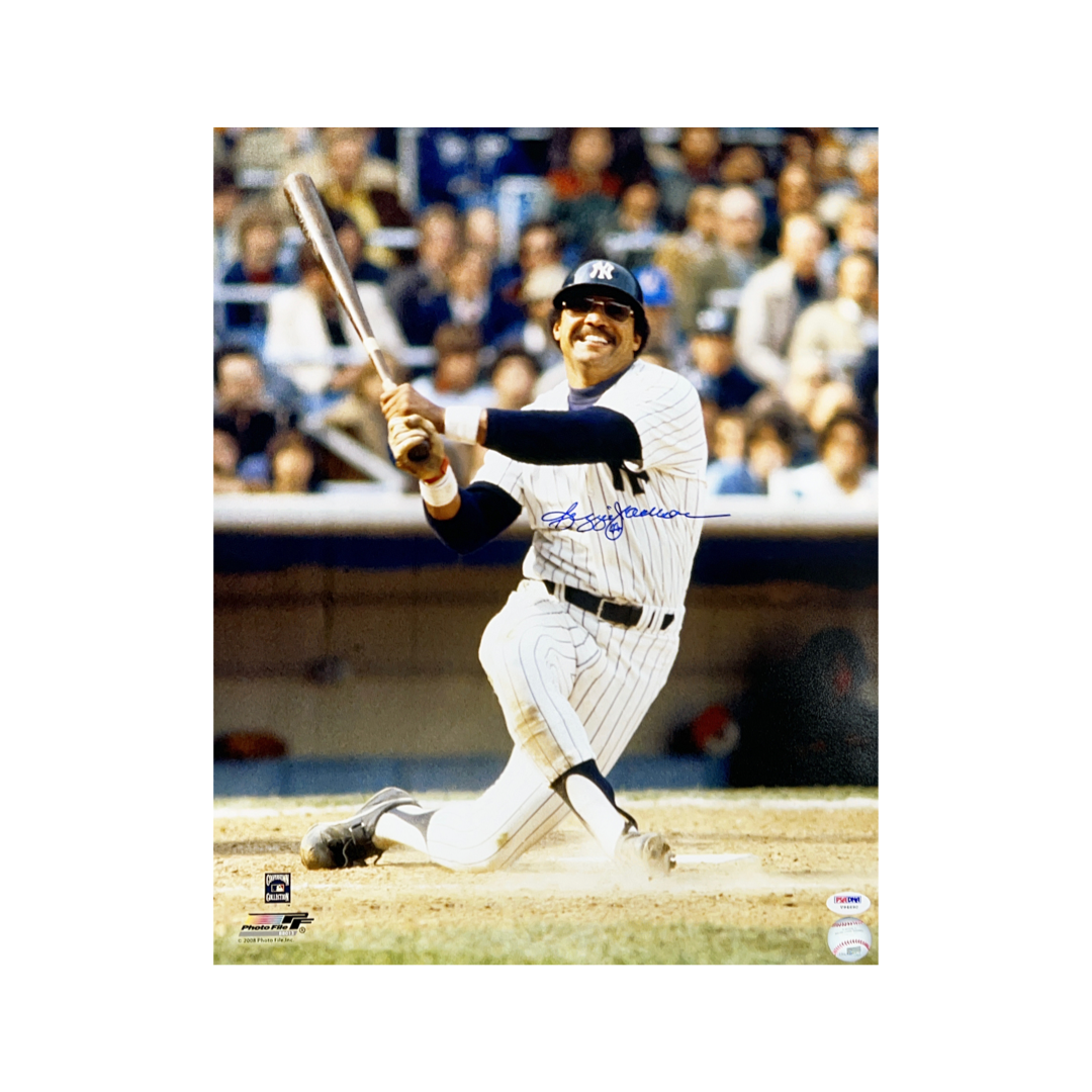 Reggie Jackson Autographed New York Yankees 16x20 PSA