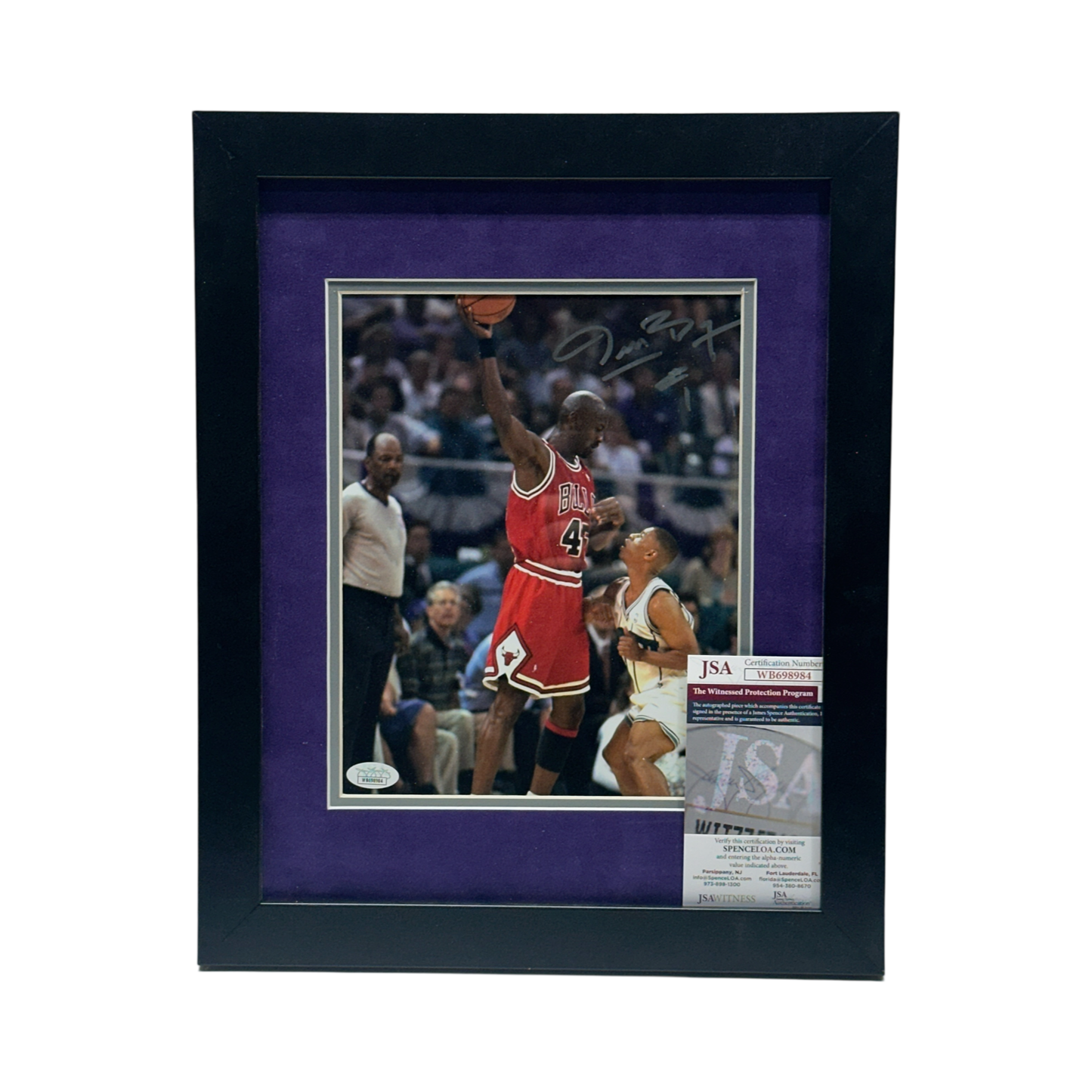 Muggsy Bogues Autographed Vs Michael Jordan Looking Down 8x10 JSA - Framed