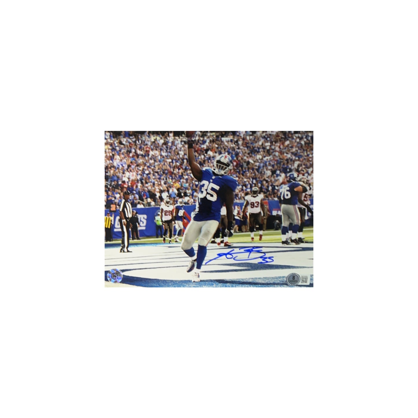 Andre Brown Autographed New York Giants Arm Up 8x10 Beckett