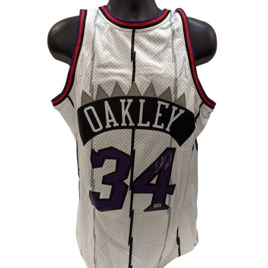 Charles Oakley Autographed Toronto Raptors White 1998-99 Mitchell & Ness Swingman Jersey Steiner CX