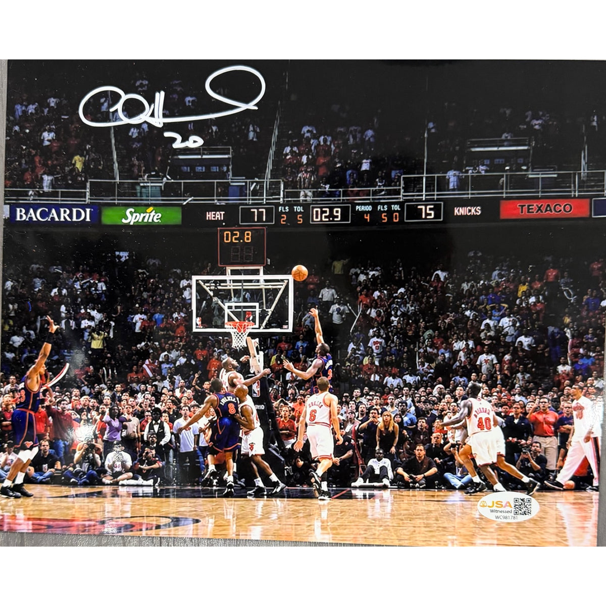 Allan Houston Autographed Horizontal w/ Shot Clock New York Knicks 8x10 JSA COA