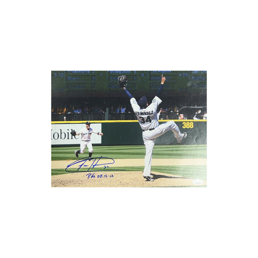 Felix Hernandez Autographed Seattle Mariners No Hitter Celebration Horizontal 11x14 "P.G. 08.15.12" Inscription JSA
