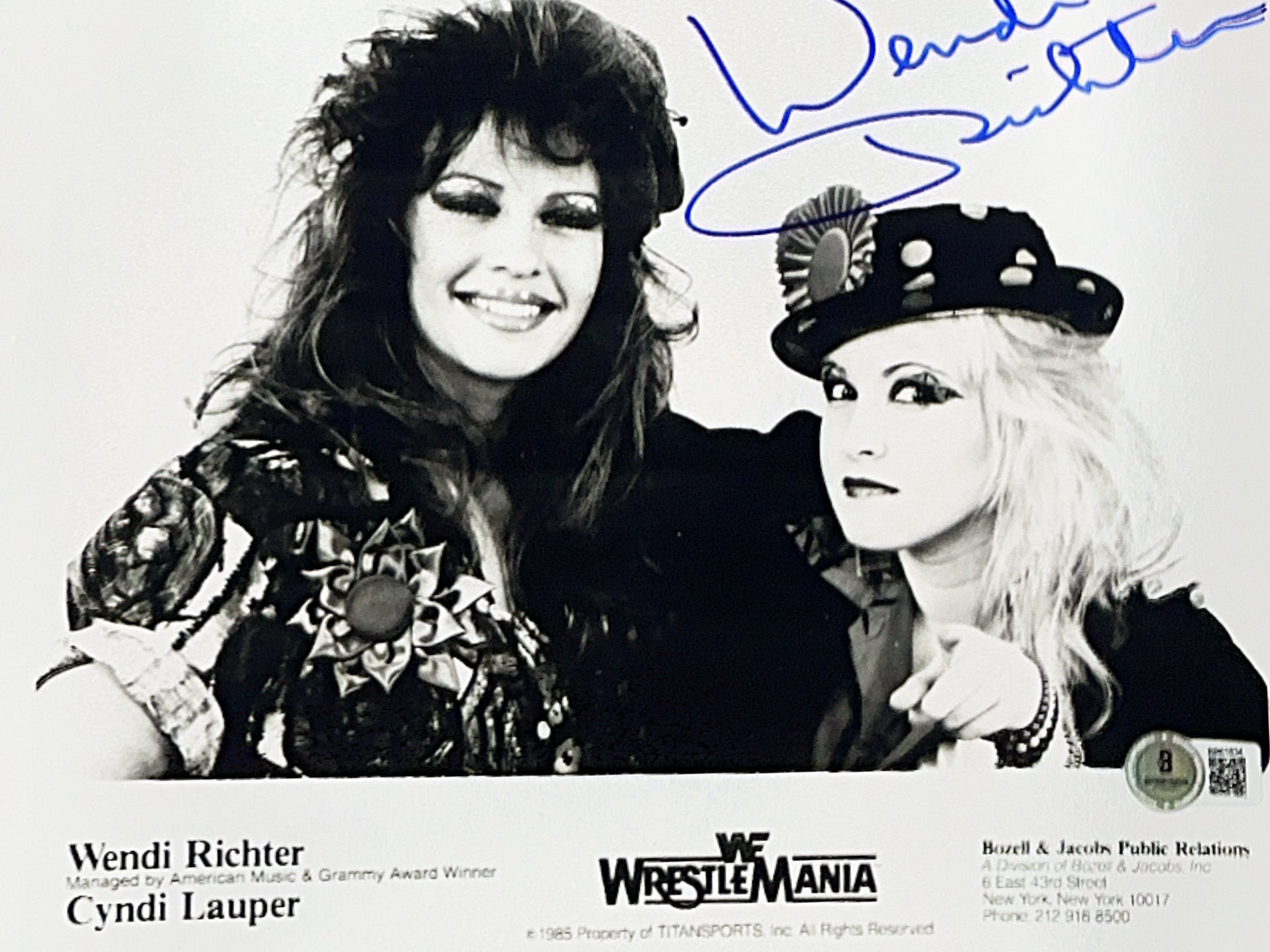 Wendy Richter Autographed B&W 8x10 Beckett – BG Autographs