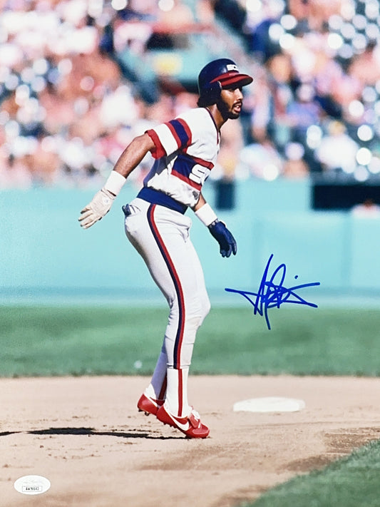 Harold Baines Autographed Chicago White Sox On Bases 11x14 JSA