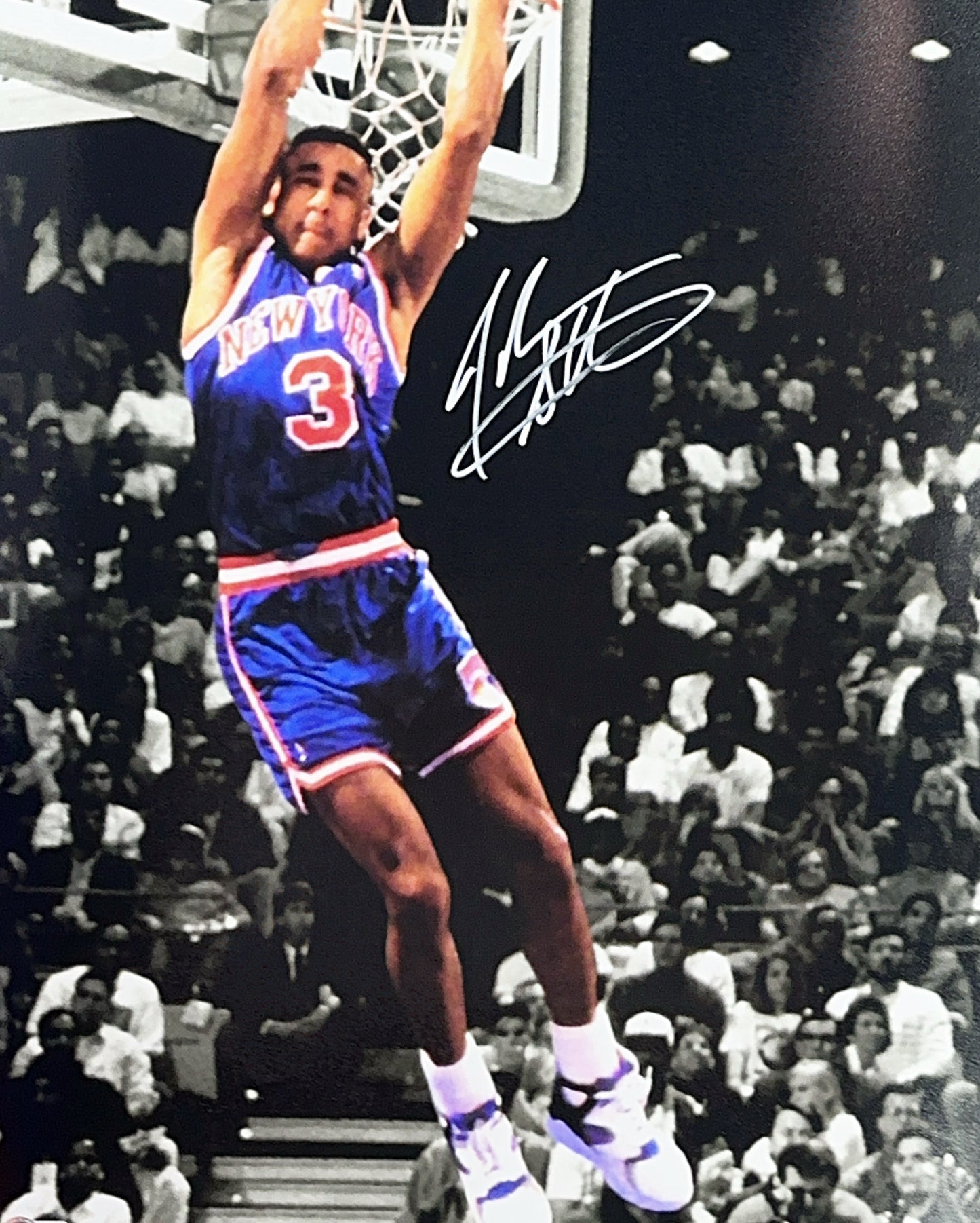 John Starks Autographed New York Knicks Spotlight Dunk 16x20 Beckett BAS