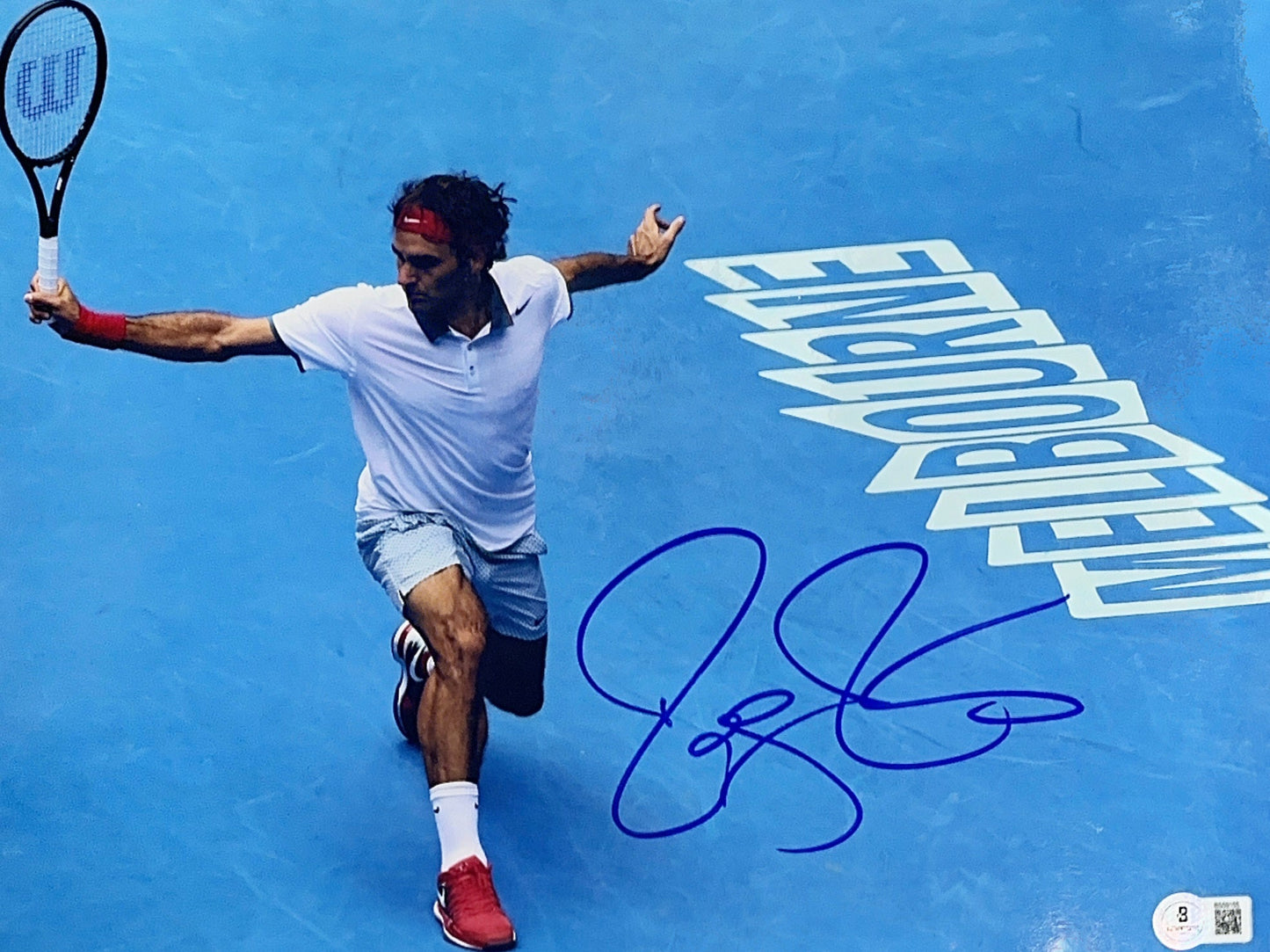 Roger Federer Autographed Tennis Blue Court 11x14 Photo Beckett BAS COA