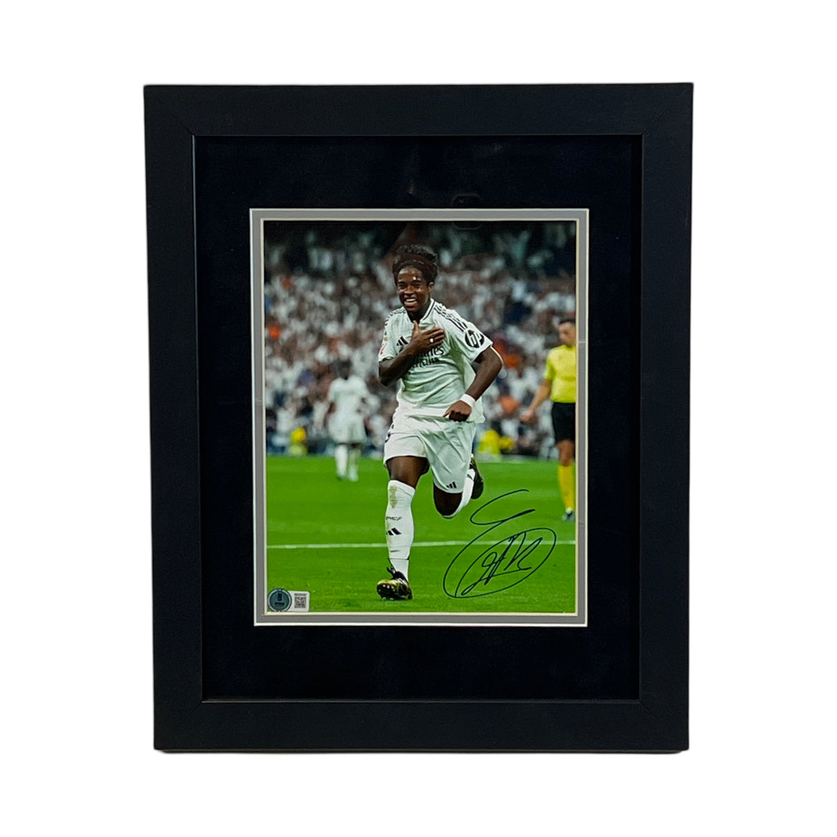 Endrick Moreira Autographed Real Madrid Framed 8x10 Beckett