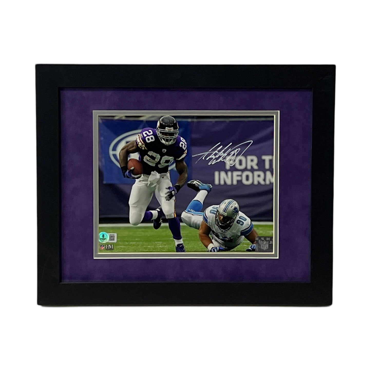Adrian Peterson Autographed Minnesota Vikings Framed 8x10 Beckett