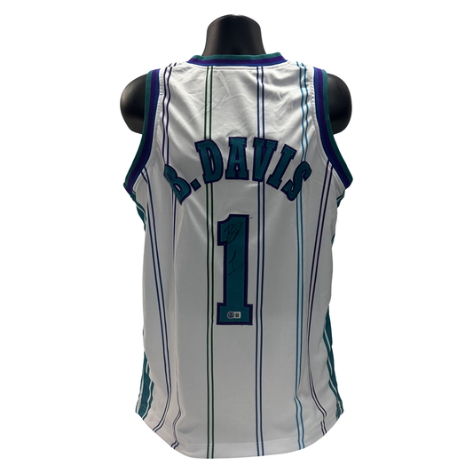 Baron Davis Autographed Charlotte Hornets White Striped Jersey Beckett BAS