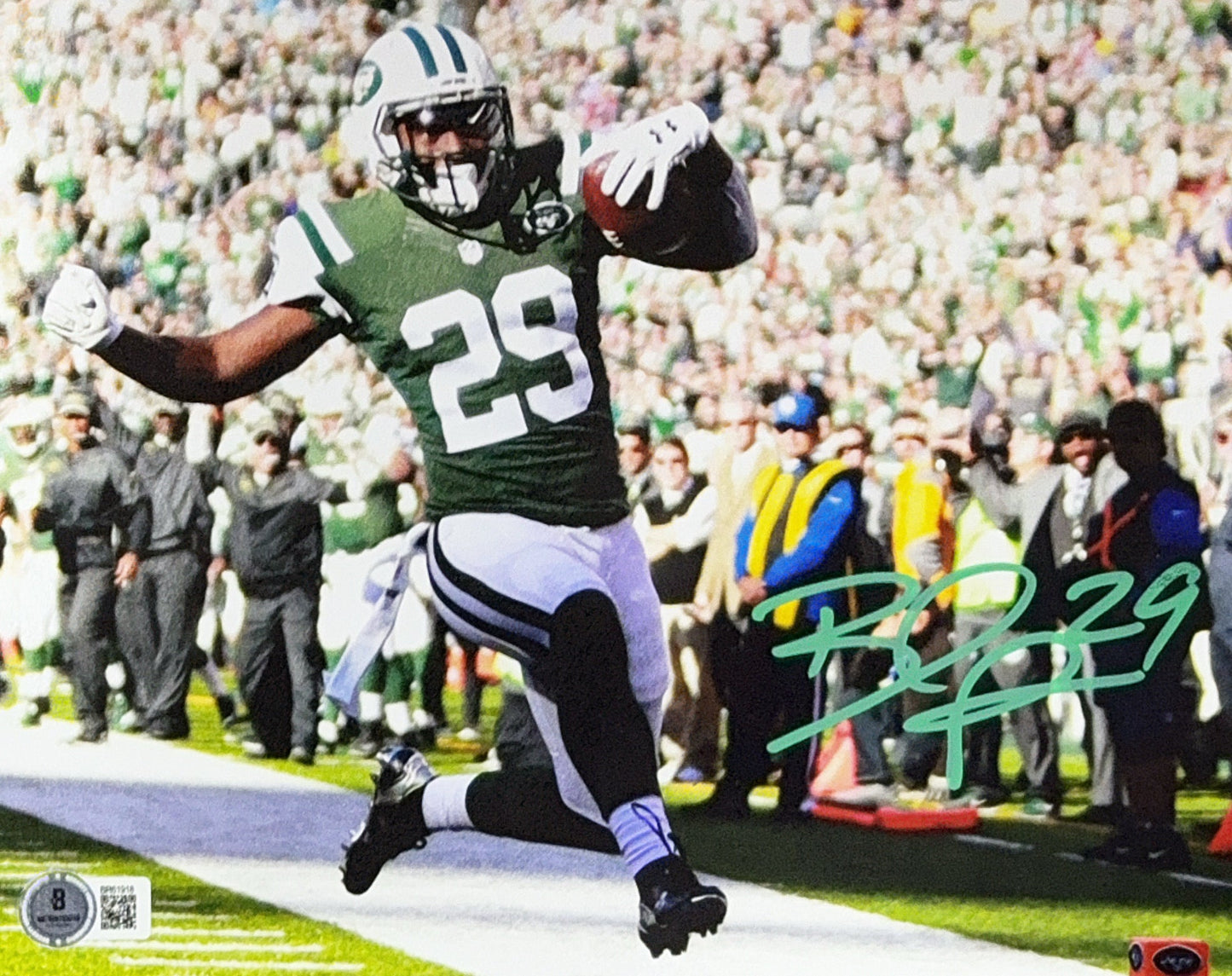Bilal Powell Autographed New York Jets Touchdown 8x10 Beckett