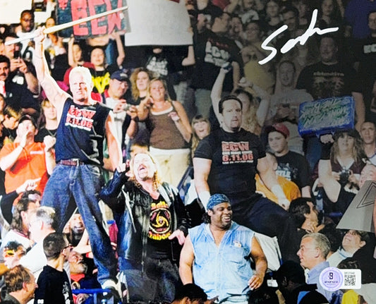 The Sandman Autographed In The Crowd 8x10 Beckett