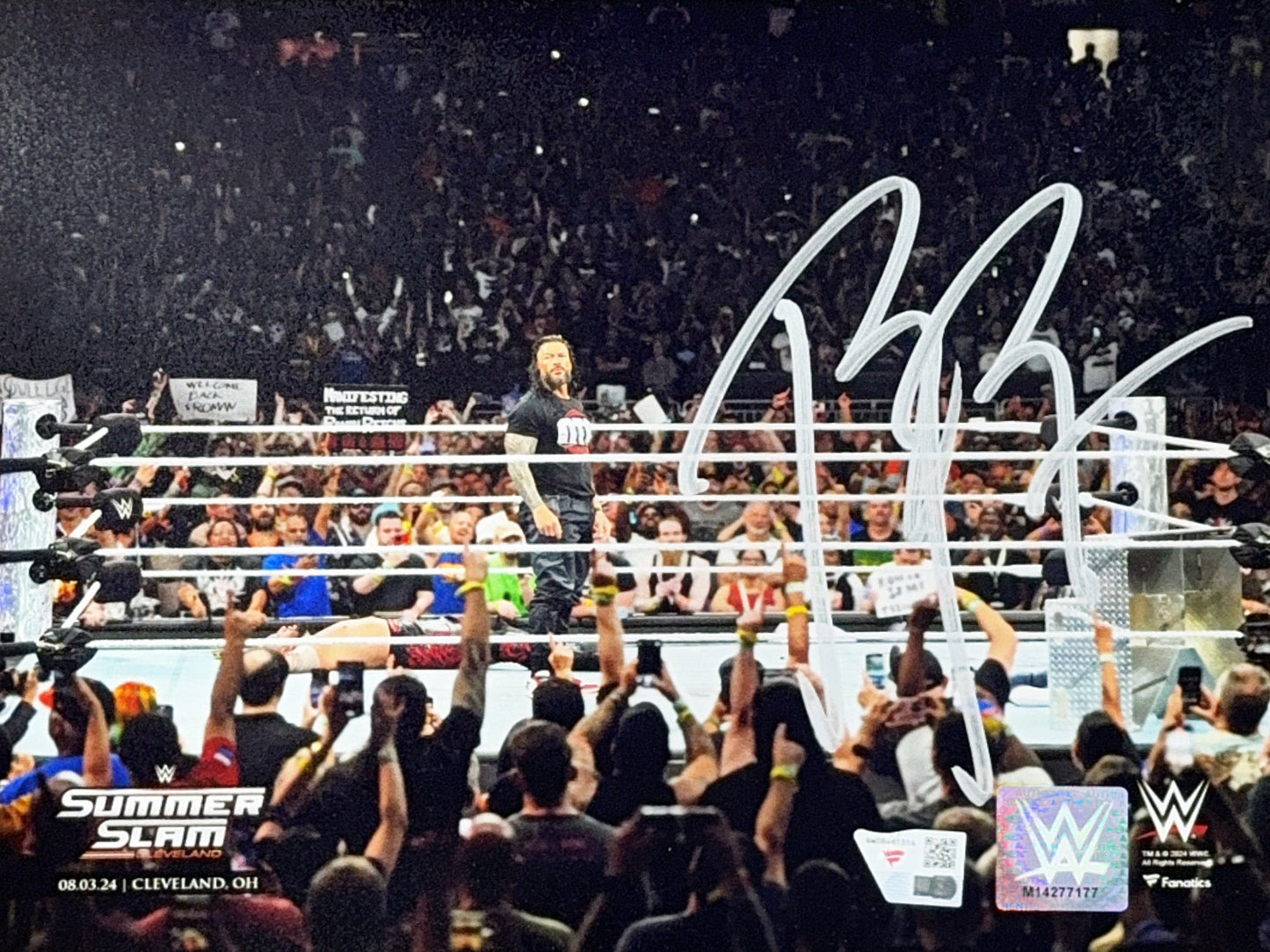 Roman Reigns Autographed WWE Summerslam 8x10 Fanatics