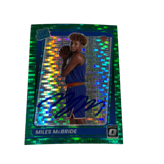 Miles McBride Autographed Green Pulsar Optic 174 Rated Rookie Beckett
