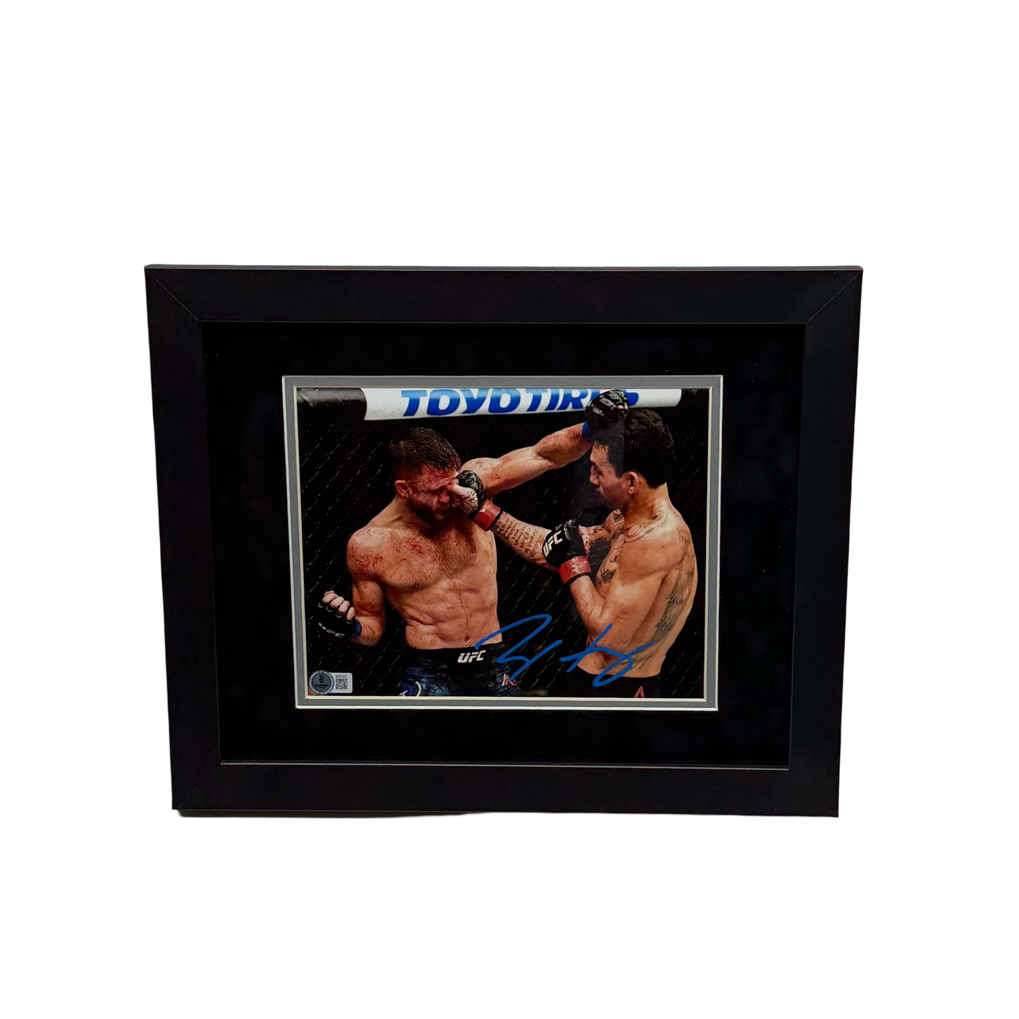 Max Holloway Autographed UFC Punch 8x10 Beckett - Framed