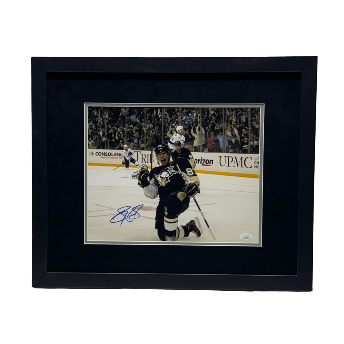 Sidney Crosby Autographed Pittsburgh Penguins Black Jersey Horizontal 11x14 JSA - Framed