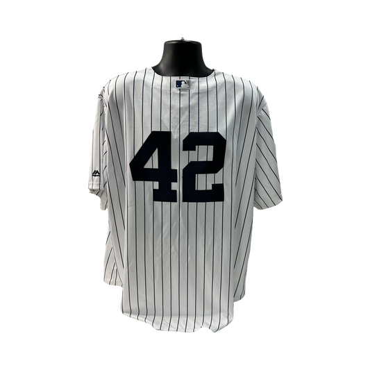 Mariano Rivera Unsigned New York Yankees Nike Coolbase Jersey