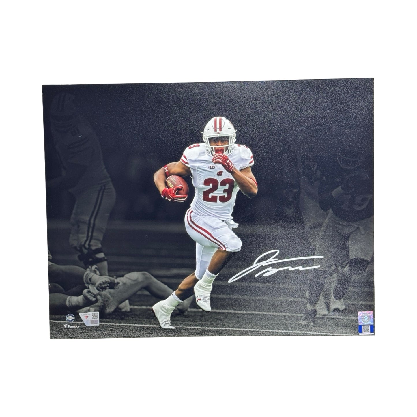 Jonathan Taylor Autographed Wisconsin Badgers 11x14 Fanatics