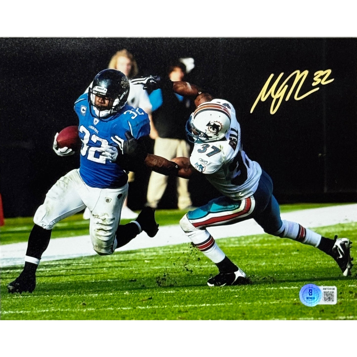 Maurice Jones-Drew Carolina Panthers Blue Jersey Running 8x10 Beckett BAS