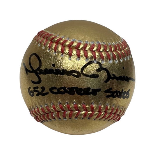 Mariano Rivera Autographed New York Yankees Gold OMLB “652 Career Saves” Inscription Steiner CX