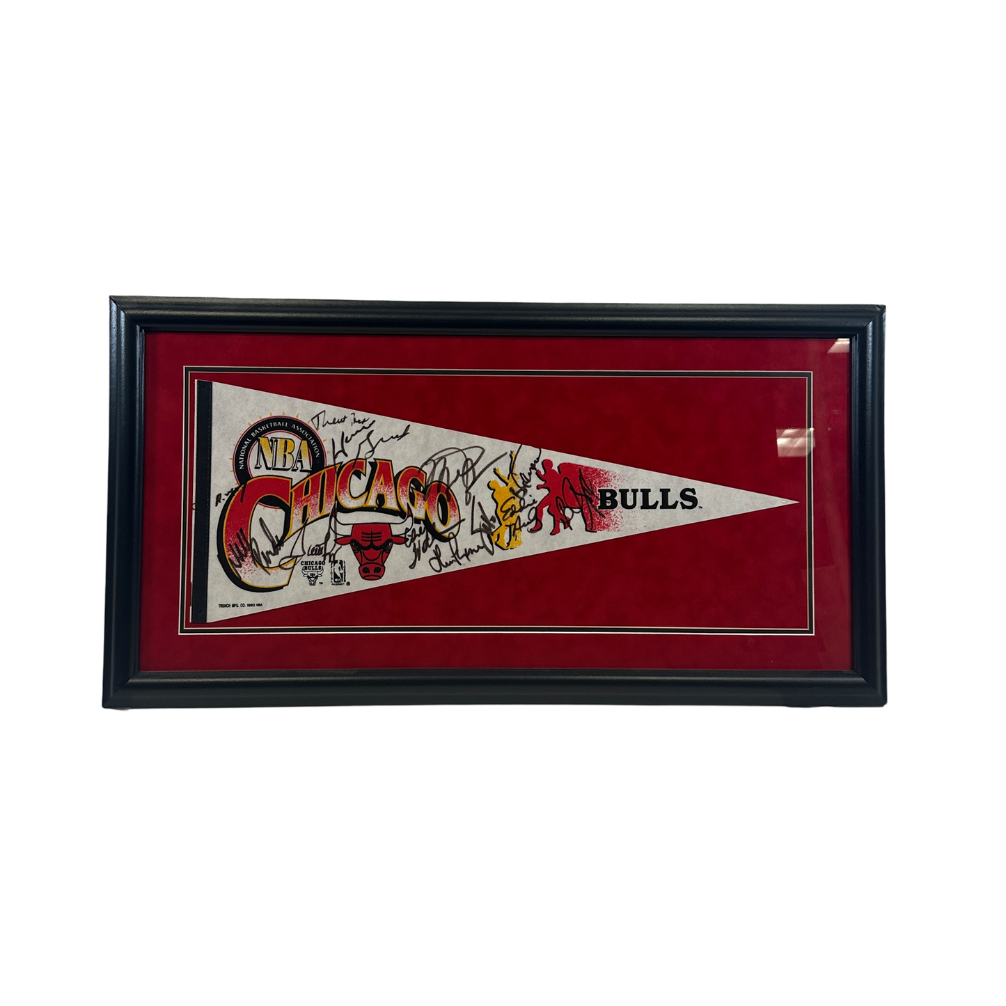 1992-93 Chicago Bulls Team Autographed Pennant Flag PSA