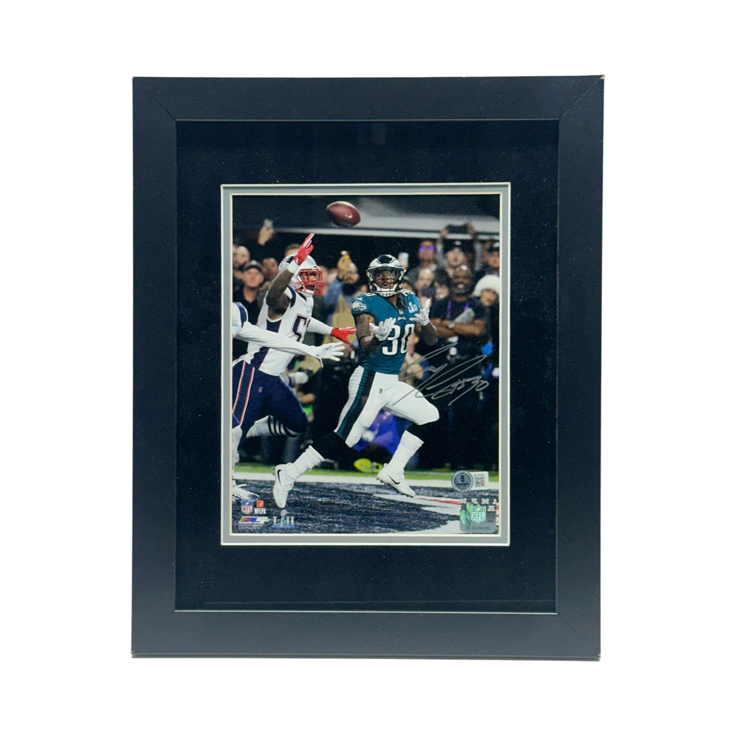 Corey Clement Autographed Philadelphia Eagles Vertical Catching Pass 8x10 Beckett - Framed