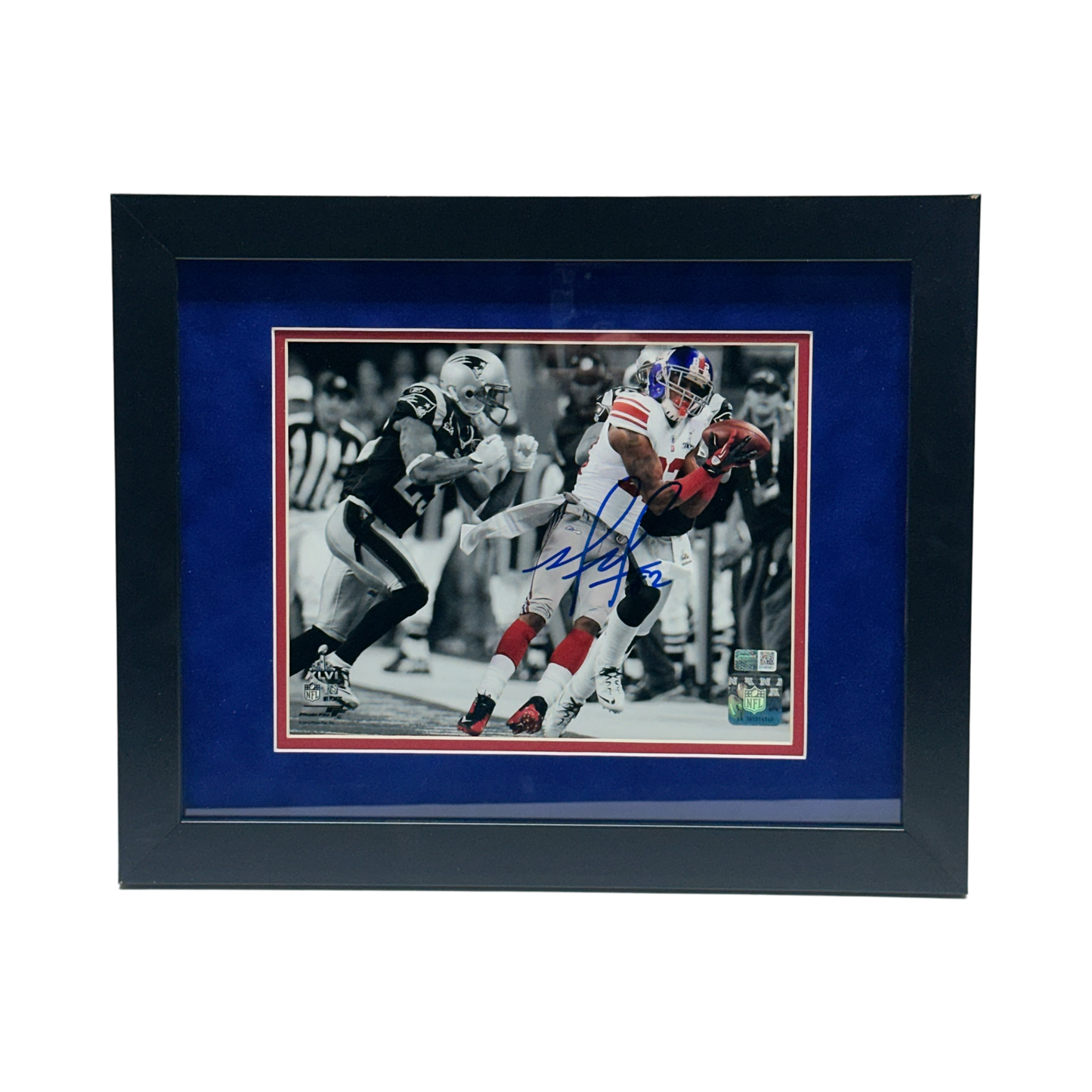 Mario Manningham Autographed New York Giants Super Bowl Catch Black & White Spotlight 8x10 Steiner CX - Framed