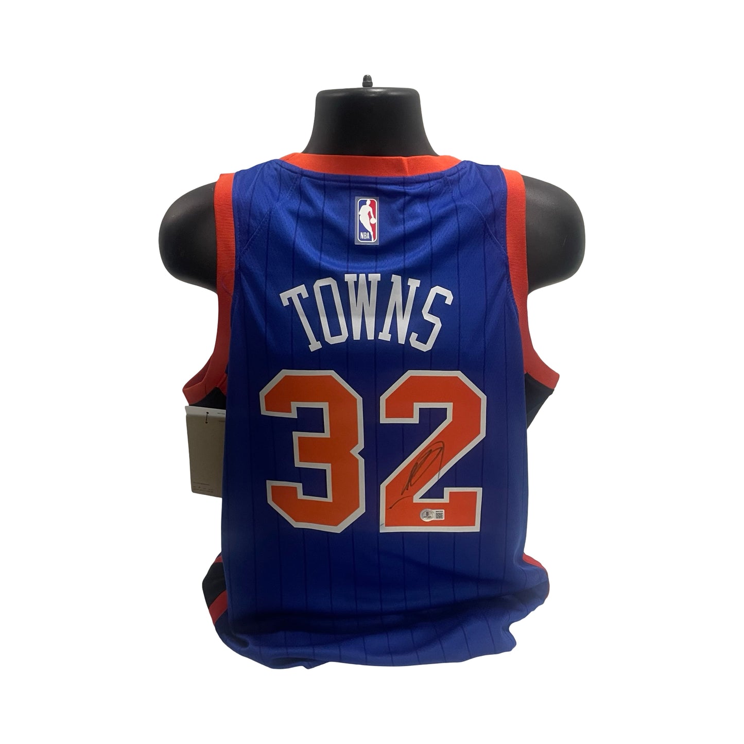 Karl Anthony Towns Autographed New York Knicks Blue Jersey Beckett