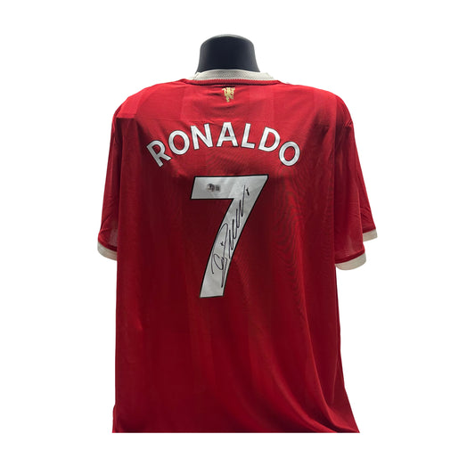 Cristiano Ronaldo Autographed Manchester United Red Jersey Beckett