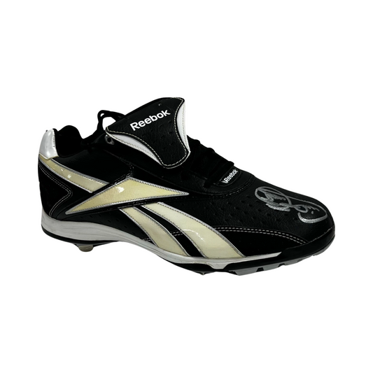 Cecil Fielder Autographaphed Reebok Cleat Steiner CX