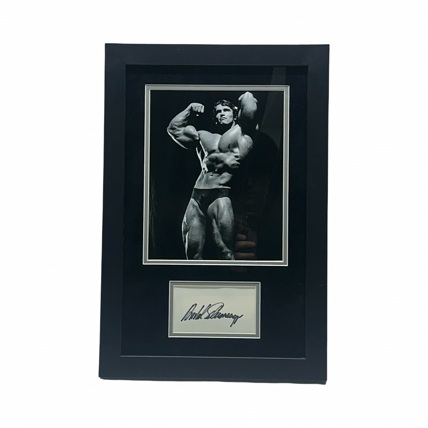 Arnold Schwarzenegger Autographed Bodybuilding Cut Beckett - Framed