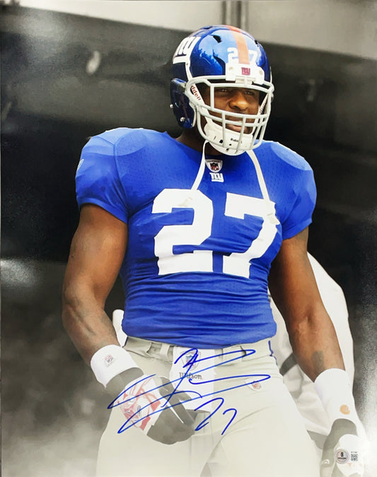 Brandon Jacobs Autographed New York Giants Vertical Tunnel 16x20 Photo Beckett BAS