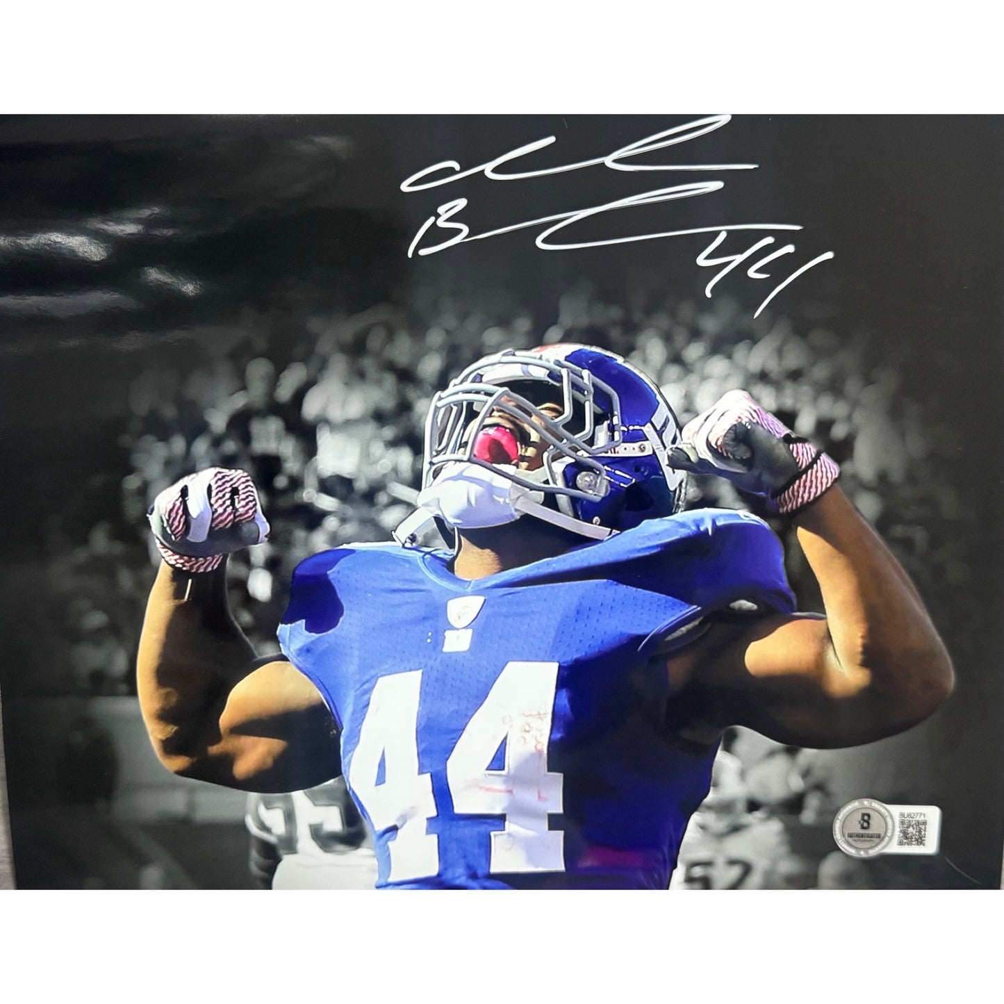 Ahmad Bradshaw Autographed New York Giants Flex Edit Horizontal White Ink 8x10 Beckett BAS