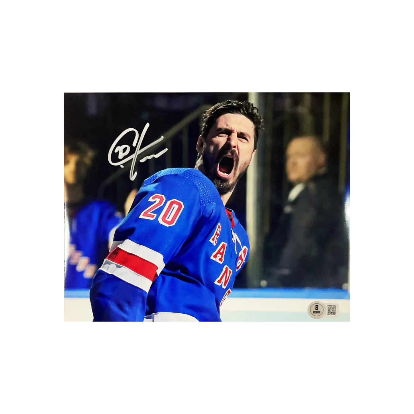 Chris Kreider Autographed New York Rangers Yelling Close 8x10 Beckett