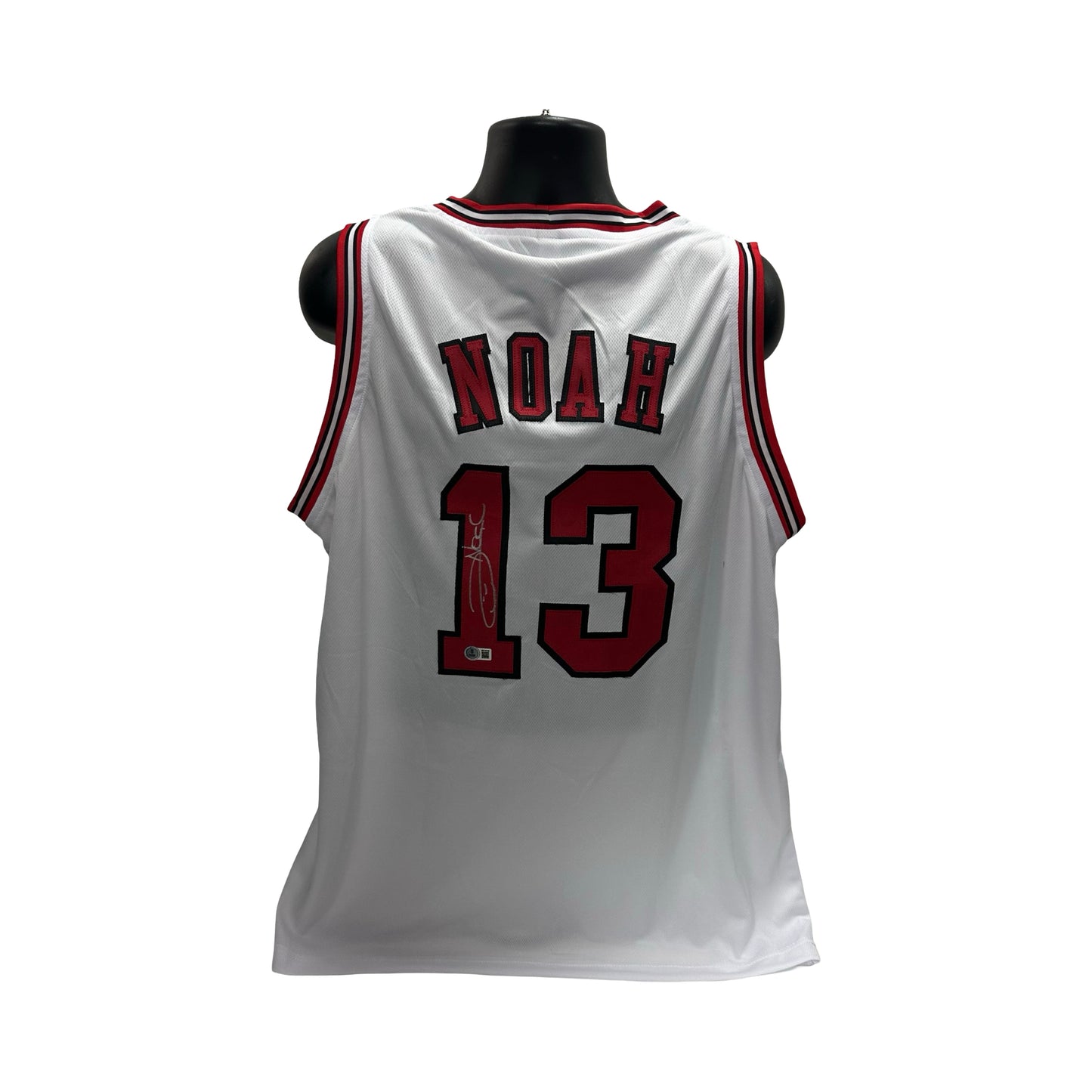 Joakim Noah Autographed Chicago Bulls White Jersey Beckett