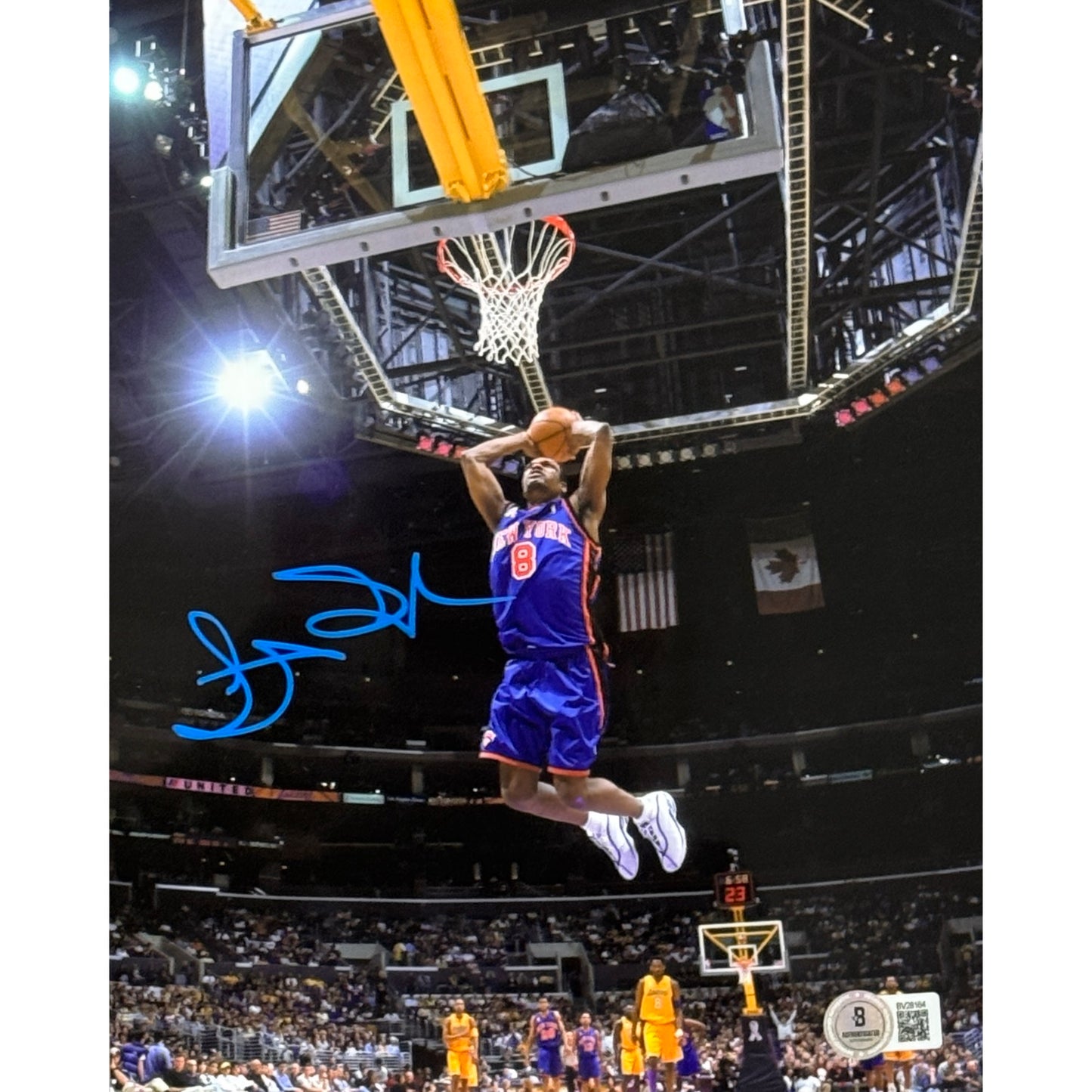 Latrell Sprewell New York Knicks Hammer Dunk Lakers Blue Ink 8x10 Beckett BAS