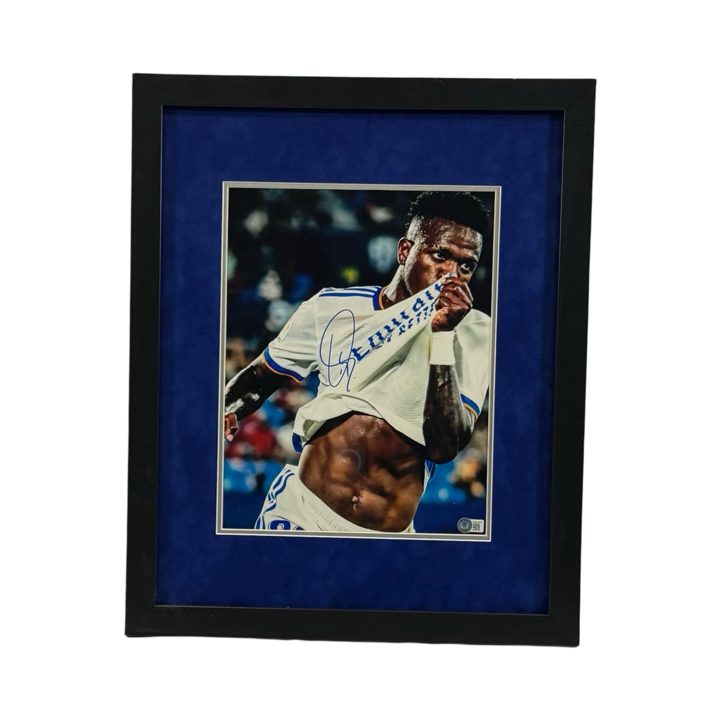 Vinicius Jr. Autographed 11x14 White Jersey Beckett - Framed