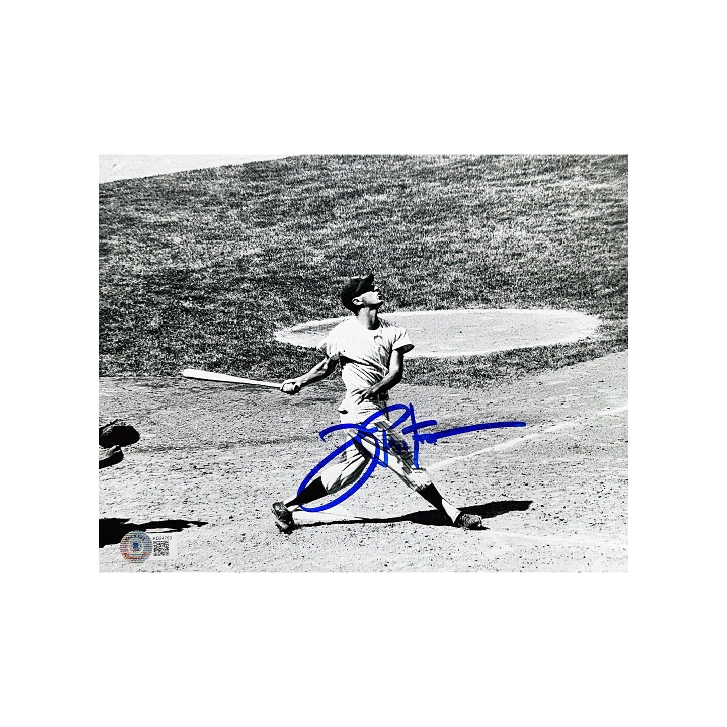 Joe Pepitone Autographed New York Yankees B&W Swing at Plate 8x10 Beckett