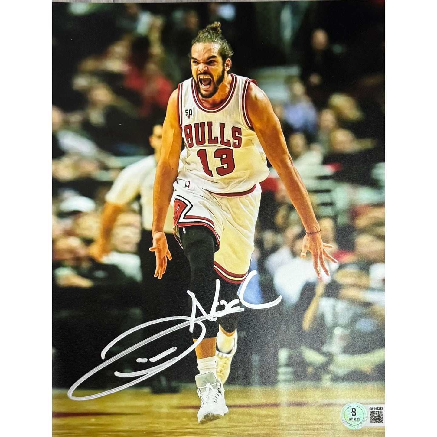 Joakim Noah Chicago Bulls White Jersey Running Autographed Photo 8x10 Beckett BAS
